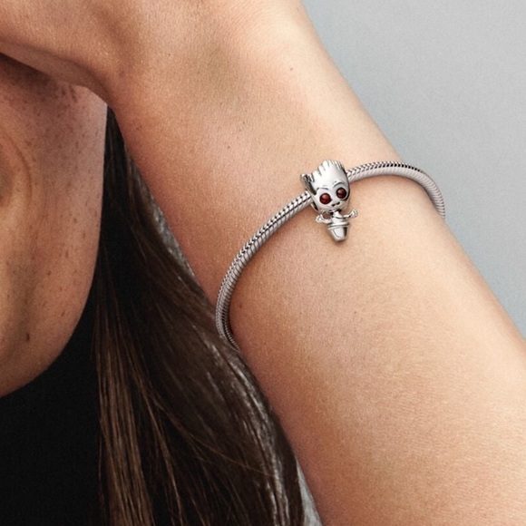 NWOT Pandora x Marvel Guardians Dancing Baby Groot Charm - 792554C01 - Picture 6 of 12